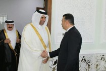 ملاقات قاهر رسولزاده با وزیر اقتصاد و تجارت قطر