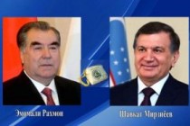 صحبت تلفنی امامعلی رحمان، رئیس جمهوری تاجیکستان با شوکت میرضیایف، رئیس جمهوری ازبکستان
