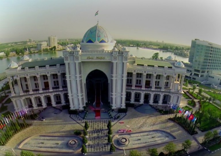مرحبا به دوشنبه! پایتخت جمهوری تاجیکستان میزبان پنجمین همایش سران کشورهای عضو مشورت همکاری و تدابیر اعتماد در آسیا