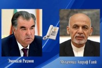 امامعلی رحمان، رئیس جمهور جمهوری تاجیکستان با محمد اشرف غنی، رئیس جمهور جمهوری اسلامی افغانستان گفتگوی تلفنی انجام دادند
