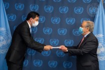 نماینده دائمی تاجیکستان در سازمان ملل استوارنامه خود را به دبیرکل سازمان تسلیم کرد