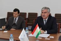 وزیر دارایی تاجیکستان و مدیر منطقه ای بانک اروپایی بازسازی و توسعه در امور آسیای مرکزی مسئله تامین مالی اقتصاد سبز را بررسی کردند