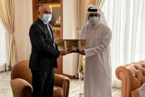 تاجیکستان و قطر همکاری در زمینه گردشگری و معرفیی صنایع دستی گسترش می بخشند