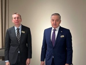 FMs-Tajikistan-and-Latvia-1-300x225