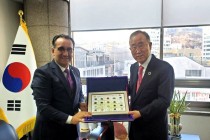 سفیر تاجیکستان  در کره با رئیس سازمان جهانی توسعه سبز دیدار و گفتگو کرد