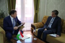 وزیر امور داخله تاجیکستان و سفیر فرانسه در خصوص مبارزه با تروریسم و ​​افراط گرایی گفتگو کردند