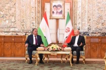 امامعلی رحمان، رئیس جمهور جمهوری تاجیکستان با محمدباقر قالیباف، رئیس مجلس شورای اسلامی جمهوری اسلامی ایران دیدار و گفتگو کردند