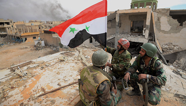 Сирийские войска выбили террористов ИГ из промышленной зоны Дейр-эз-Зора