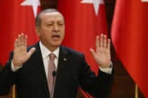 أردوغان يهاجم أمريكا بسبب موقفها من أكراد سوريا: هل أنتم معنا أم مع الإرهابيين؟