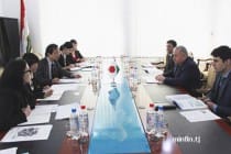 بحث العلاقات المالية بين عبد السلام قربانيان و رئيس الوكالة اليابانية للتعاون الدولي في طاجيكستان (جايكا) كيوشي إيشي