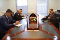 نظام الدين زاهد يجتمع مع السفير الفلسطينى لدى طاجيكستان