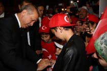 أردوغان يصل إلى كنتاكي الأمريكية لحضور جنازة محمد علي