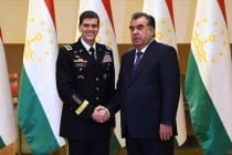 لقاء رئيس جمهورية طاجيكستان مع قائد القيادة المركزية الأمريكية الجنرال جوزيف فوتيل