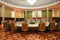 لقاء زعيم أمة طاجيكستان مع مجموعة من سفراء الدول الأعضاء في الأمم المتحدة