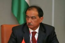 أمين مجلس الأمن الطاجيكى يجتمع مع السفير اليابانى لدى طاجيكستان