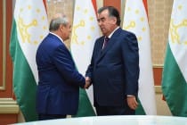 رئيس طاجيكستان إمام على رحمان يستقبل وزير خارجية أوزبكستان فى دوشنبه