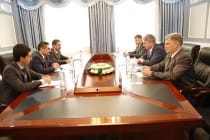 نائب وزير خارجية طاجيكستان يستقبل سفير استونيا فى طاجيكستان السيد جيان رينولد