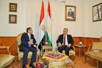 مبعوث رئاسي يزور سفارة طاجيكستان لدى مصر
