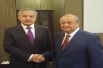 وزير خارجية طاجيكستان يجتمع مع نظيره الأوزبكى عبد العزيز كاملوف فى بشكيك