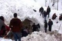 إنهيار جليدى يخلف ثلاثة قتلى و إصابة آخرين فى منطقة جبلية بطاجيكستان