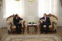 نائب وزير خارجية طاجيكستان يلتقى هونجو هام