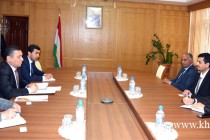 لقاء وزير تنمية إقتصاد و تجارة طاجيكستان مع مدير شركة مجموعة أعمال البسامي فى دوشنبه