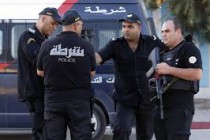 قوات الأمن التونسية تعتقل شابا حاول دخول البرلمان وهو يحمل سكينا