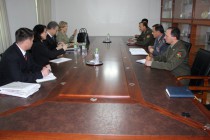 رستم نظرزاده يلتقى نائب مساعد وزيرة الخارجية الامريكية لشؤون جنوب ووسط آسيا دانيال روزنبلوم