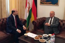 لقاء سفير طاجيكستان مع رئيس المجموعة البرلمانية ” آلمان – آسيا الوسطى” الآلمانية