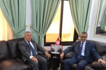سفير جمهورية طاجيكستان يلتقى سفير الجمهورية التونسية لدى دولة الكويت