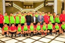 وصول فريق الشباب الطاجيكستاني إلى فلسطين للمشاركة في تصفيات الكأس الاسيوي 2018
