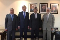 اجتماع وزير الطاقة والموارد المائية الطاجيكى مع نظيره الأردنى