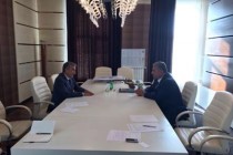 سفير طاجيكستان فى آذربايجان يلتقى وزير الشباب و الرياضة