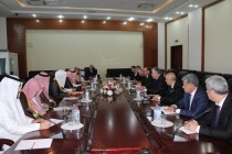 رئيس المحكمة العليا الطاجيكى، يلتقى النائب العام للمملكة العربية السعودية