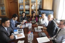 إجتماع النائب الأول لوزير المالية في جمهورية طاجيكستان جمشيد كريمزاده مع بعثة البنك الدولي