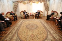 وزير خارجية طاجيكستان يلتقى نظيره القرغيزى فى دوشنبه