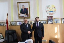 شريف سعيد يجتمع مع السفير المكسيكى لدى طاجيكستان