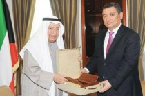 وزير التنمية الاقتصادية والتجارة الطاجيكى يجتمع مع رئيس غرفة تجارة وصناعة الكويت