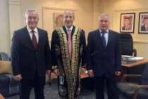 نائب وزير خارجية طاجيكستان يلتقى أمين عام وزارة الخارجية وشؤون المغتربين في المملكة الاردنية الهاشمية