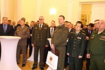 سفارة جمهورية طاجيكستان لدى روسيا تحيى الذكرى الخامسة والعشرين لتشكيل القوات المسلحة لجمهورية طاجيكستان