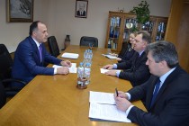 اجتماع سفير طاجيكستان مع نائب وزير خارجية جمهورية بيلاروس