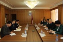 وزير خارجية جمهورية طاجيكستان يلتقى المديرة القطرية لمكتب التعاون السويسري في طاجيكستان