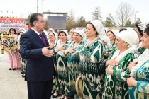وصول عيم البلاد، رئيس جمهورية طاجيكستان إمام علي رحمان الى مدينة بنجكنت القديمة بمحافظة صغد