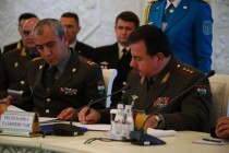 حضور وزير الدفاع الطاجيكى في اجتماع مجلس وزراء الدفاع للدول الأعضاء في منظمة معاهدة الأمن الجماعي