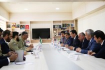 طاجيكستان وباكستان على استعداد للتعاون في مكافحة الإرهاب والتطرف