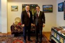 لقاء الممثل الدائم لطاجيكستان لدى الأمم المتحدة مع نظيره الكندى