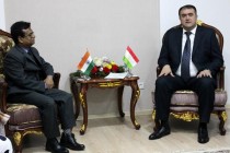 بحث تعزيز العللاقات الثنائية بين طاجيكستان و الهند فى دوشنبه