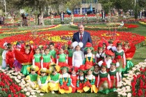 حضور رئيس جمهورية طاجيكستان ،  فى مسابقة ” سير غول لاله” فى مدينة خوجند