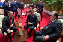 رئيس جمهورية طاجيكستان إمام علي رحمان يلتقى رئيس منغوليا هاملتاج باتالي