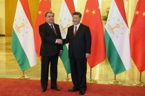 رئيس جمهورية طاجيكستان يجتمع مع رئيس جمهورية الصين الشعبية شي جين بينغ